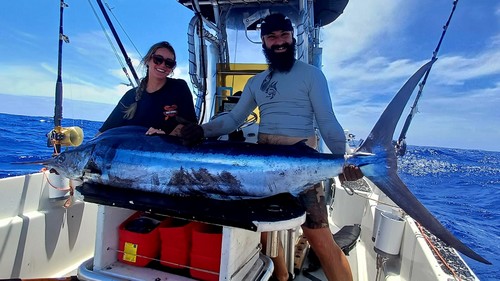Pêche avec Moorea Sunrise Fishing Trips